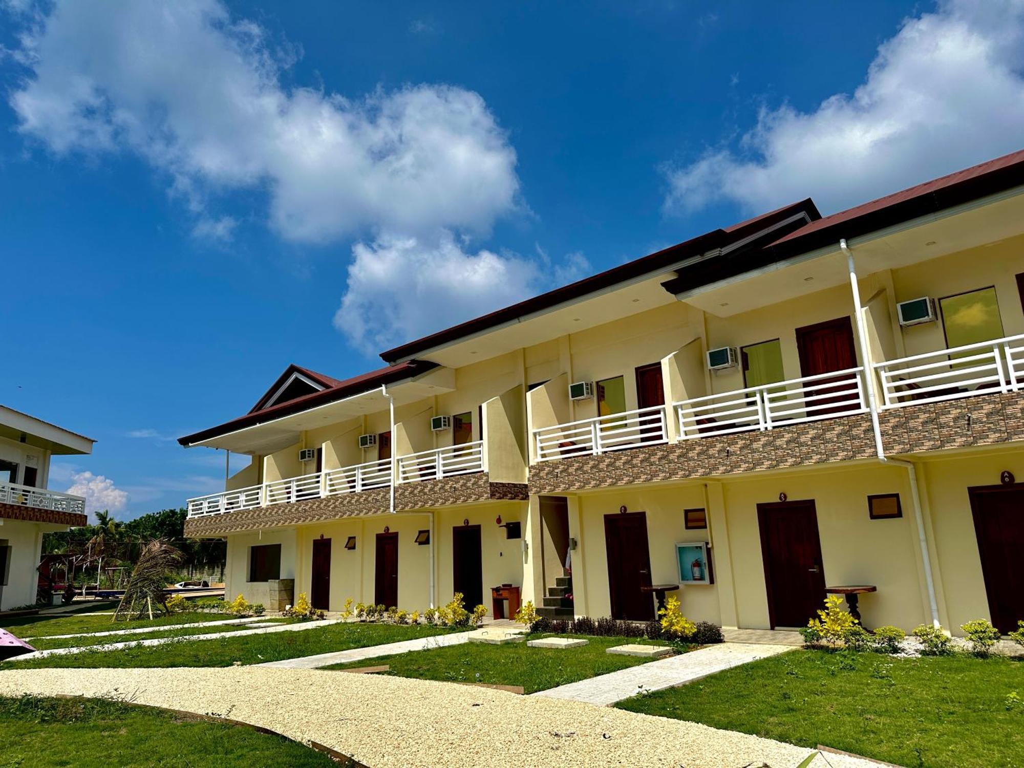 On Board Lifestyle Panglao Resort Exterior foto