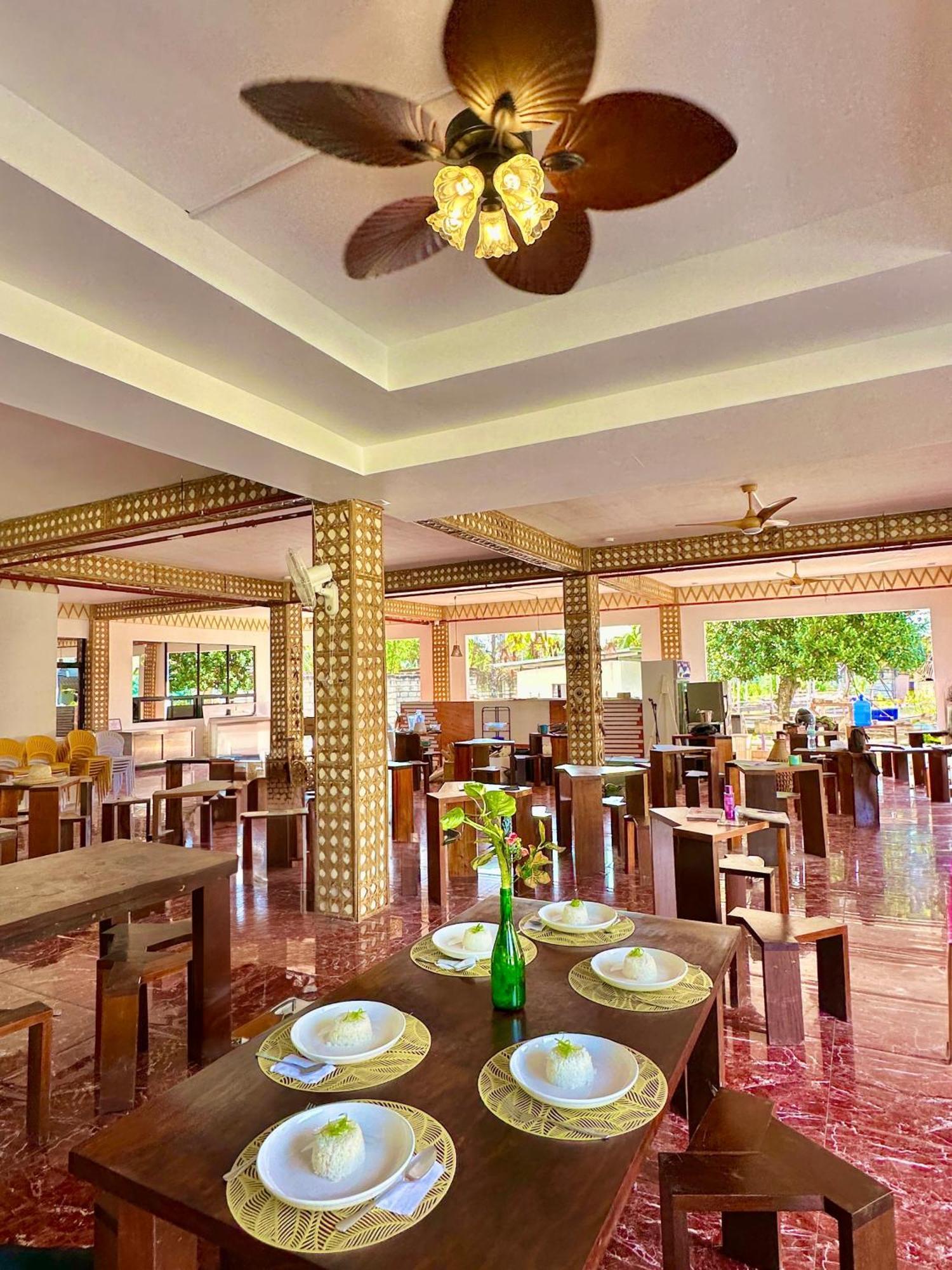 On Board Lifestyle Panglao Resort Exterior foto