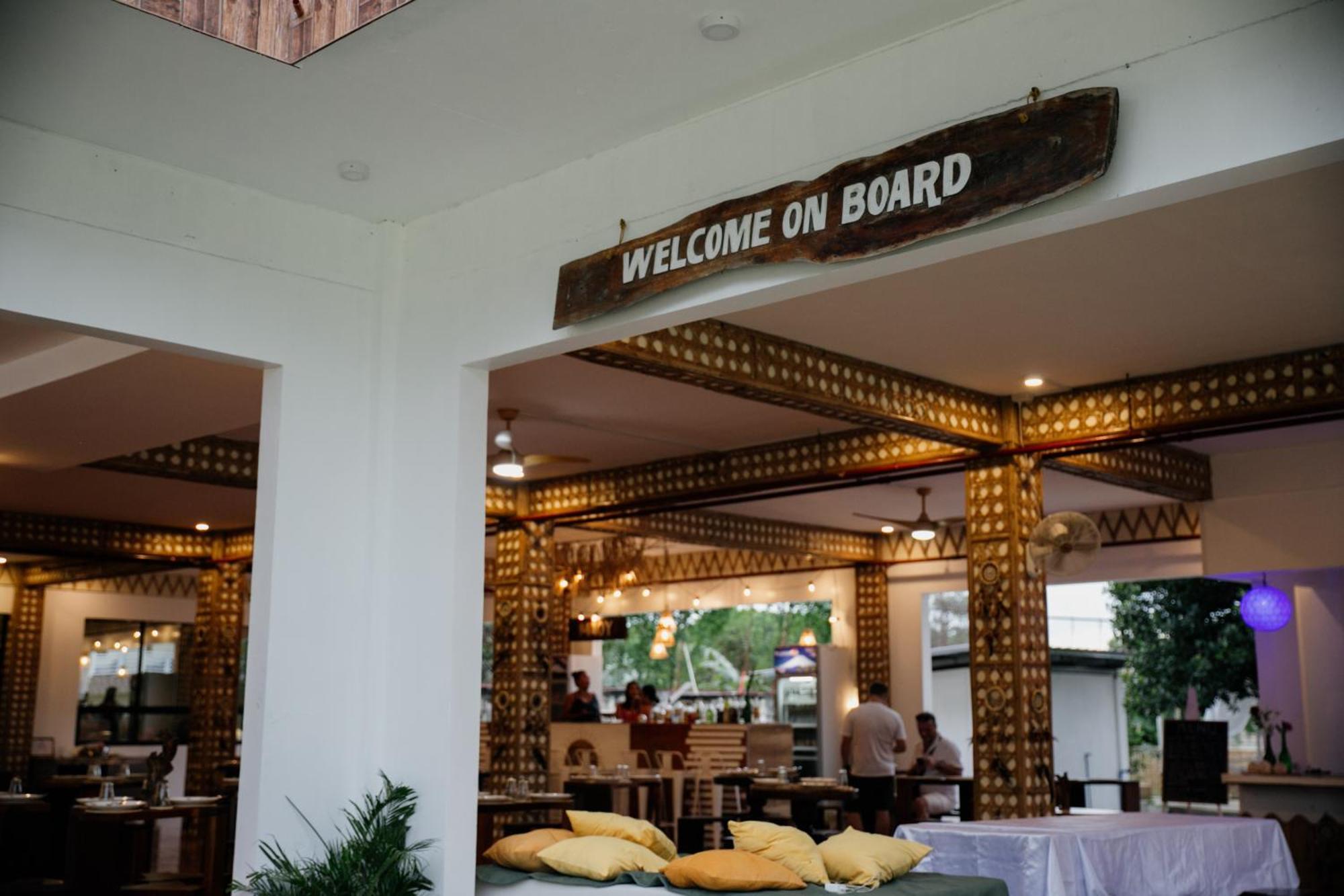 On Board Lifestyle Panglao Resort Exterior foto