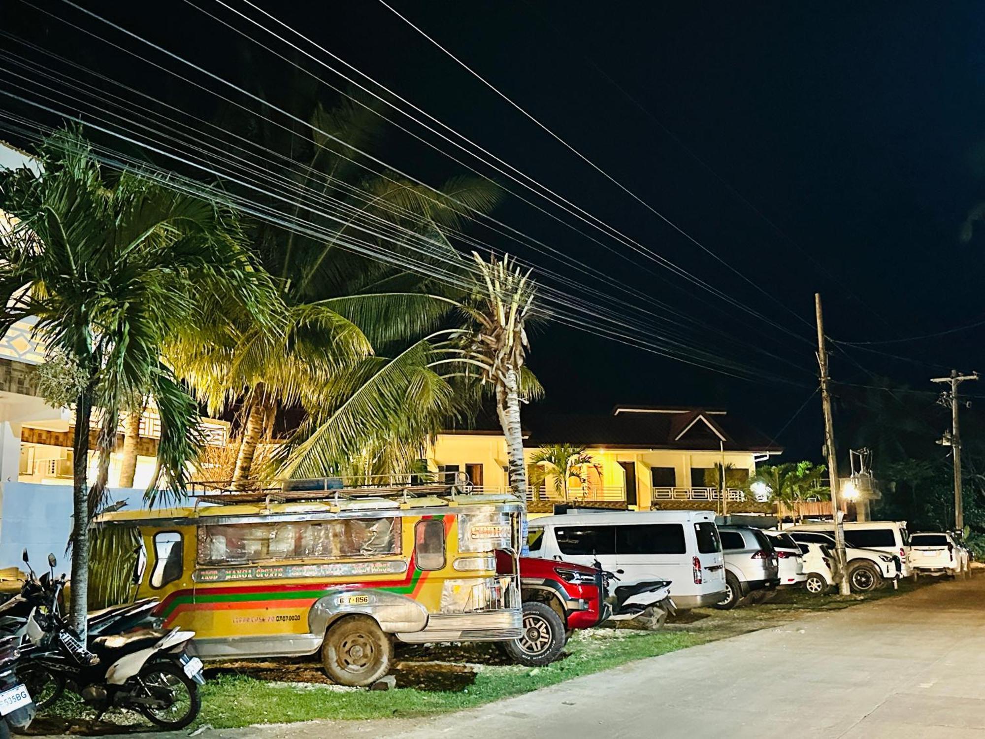 On Board Lifestyle Panglao Resort Exterior foto